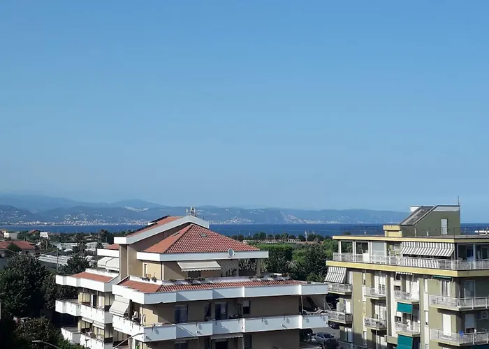 Il Piccolo Con Vista - Solo Per Famiglie شقة ألبينغا